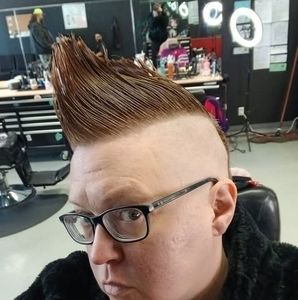 Meet your Posher, Jennie